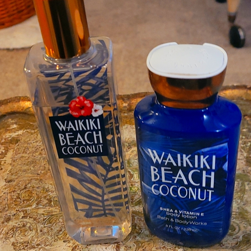 Bath and body works Waikiki Beach Coconut